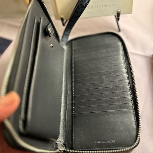 Micheal Kors Logo Smartphone Wallet ADMRL/PLBLUE - Picture 8 of 12